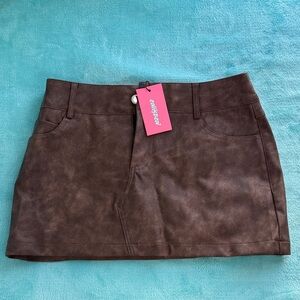 Edikted Brown Mini Skirt